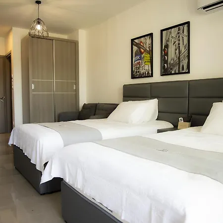 Aparthotel Jimmy's 4*