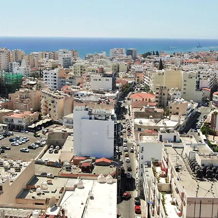 Aparthotel Jimmy's 4*