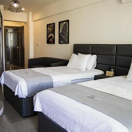 Jimmy's Aparthotel