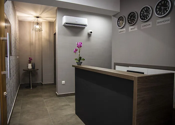 Aparthotel Jimmy's Larnaca